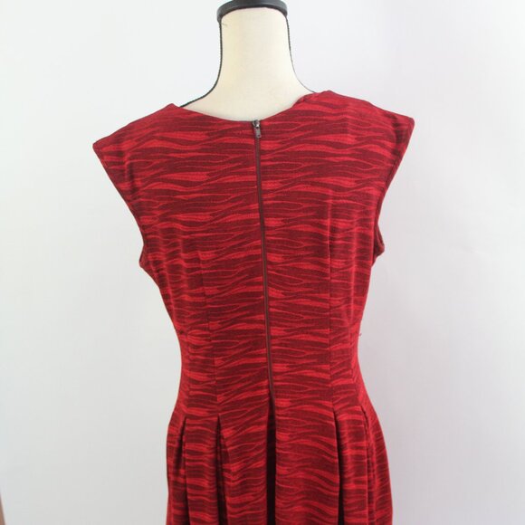 Gibby Skye Red Cocktail Dress - Size 14 - Picture 3 of 10
